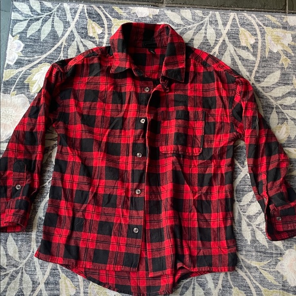 Art Class and E Land Flannels Red Black Plaid Button Down Shirt Size 8 Lot Boys - Picture 4 of 5